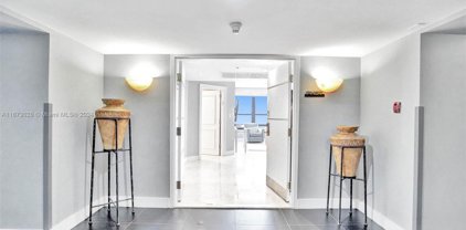 5225 Collins Ave Unit #PH7, Miami Beach