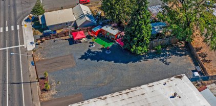 2123 Main St, Sweet Home