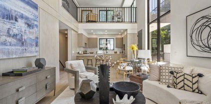 12304  Moorpark St Unit 101, Studio City