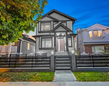 4330 Gladstone Street, Vancouver
