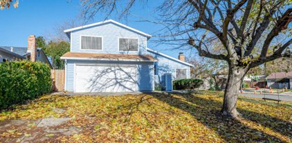 7071 Woodrick Way, Sacramento