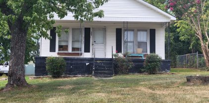 560 E Washington St, Pulaski