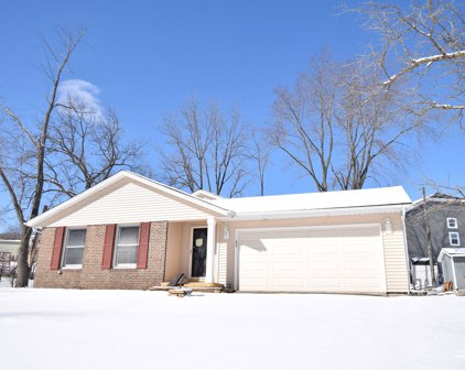 812 W Country Drive, Bartlett