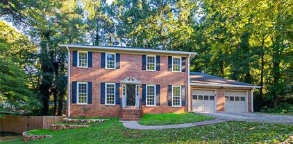 1396 Rhododendron Nw Drive, Acworth