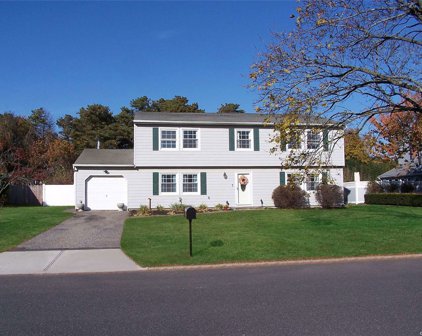 375 Jamaica Avenue, Medford