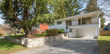 2728 Hoskins Road, North Vancouver