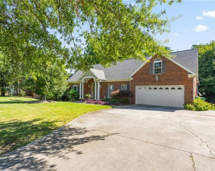 4014 waterview Road, High Point
