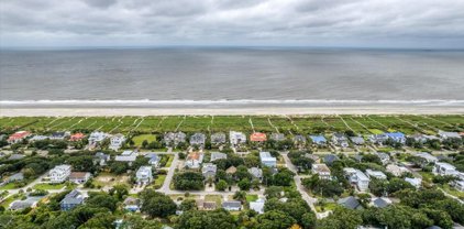 6 Forest Trail Ct 1 Court, Isle Of Palms
