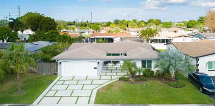 9021 Nw 20th St, Pembroke Pines