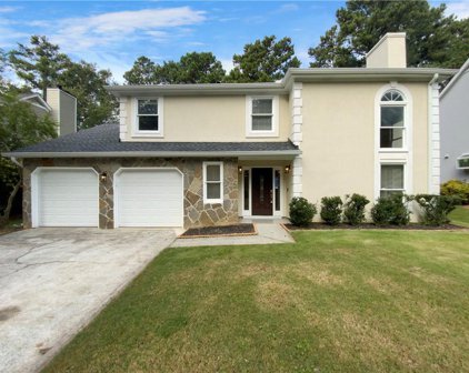 4170 Pineset Drive, Alpharetta