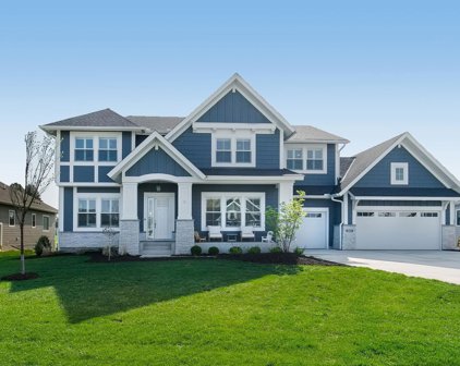 5845 Club Valley Road, Shorewood