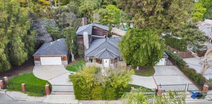 19061  Wells Dr, Tarzana