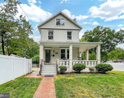 9010 51st Ave, College Park