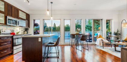 2138 Old Dollarton Road Unit 403, North Vancouver