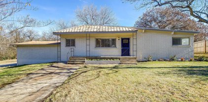 108 Clinton Drive, Weatherford