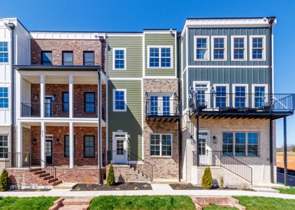 420 Centre Street, Pleasant View