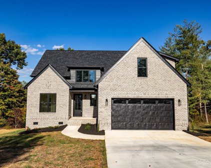 1116 Players Ridge  Road Unit #5, Hickory