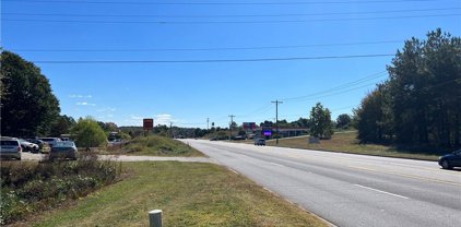 724 Highway 28 Bypass, Anderson