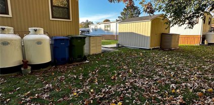 37 Betsy Ross Drive, Bohemia