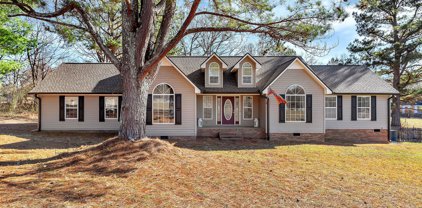 1466 Turnpike Rd, Summertown