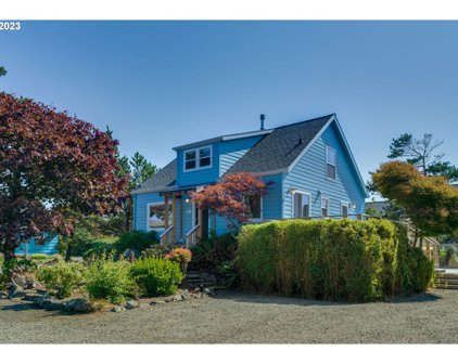 96 Merton LN, Manzanita