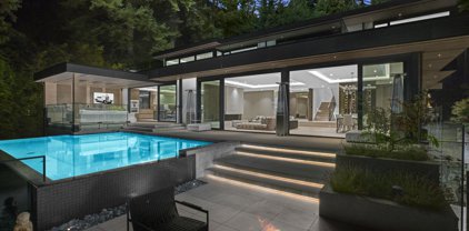 4663 Prospect Road, North Vancouver
