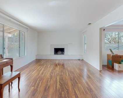 2452 Alta Vista, Vista