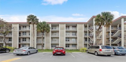 2650 Nw 49th Ave Unit #421, Lauderdale Lakes