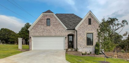 101 Mergeron, Little Rock