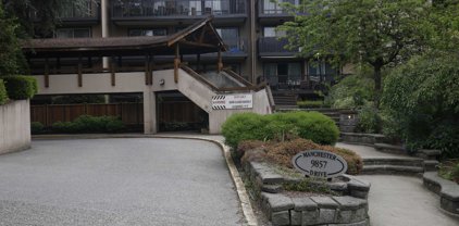 9857 Manchester Drive Unit 405, Burnaby