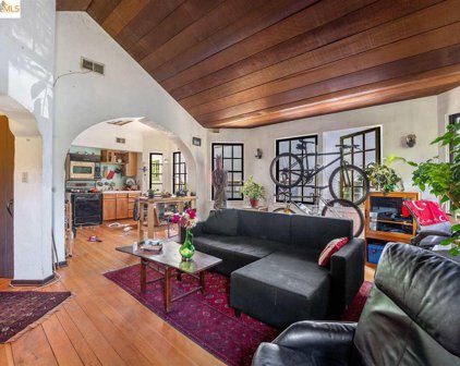 1685 Arch St Unit #4, Berkeley