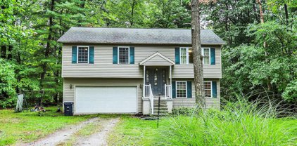 375 Oak Dr, Orrtanna