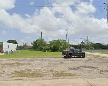 231 S Broadway Street, La Porte