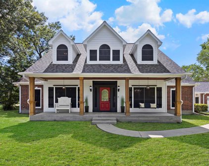2219 Sendera Ranch Drive, Magnolia