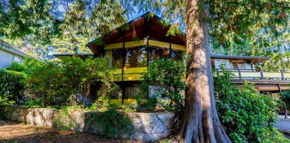 96 Deep Dene Road, West Vancouver