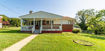 118 Cloverdale Dr, Madison Heights