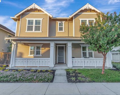 5868 Flora Cmn, Livermore