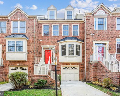 12676 Granite Ridge Dr, North Potomac