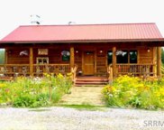 3587 Yale-Kilgore Road, Island Park image