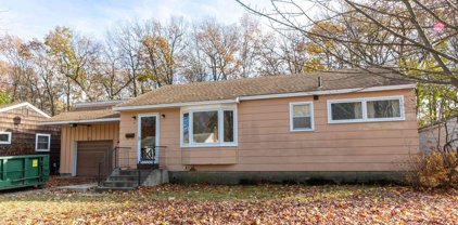 97 Tracy Drive, Burlington