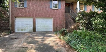 240 Mansell Circle, Roswell