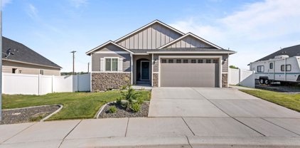 42 Molly Rose Ct, Prosser