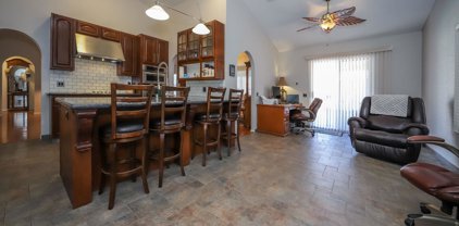 8711 N Newhill, Tucson