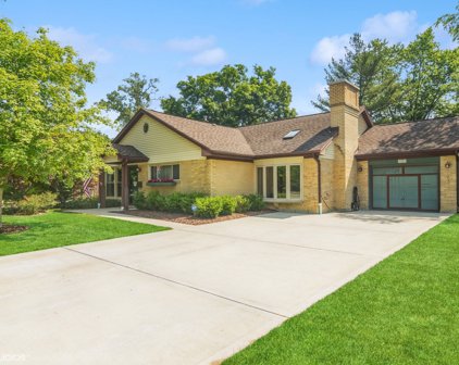 1703 N Mitchell Avenue, Arlington Heights