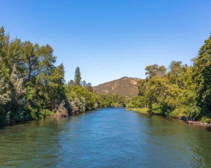 3048 Rogue River  Highway, Gold Hill