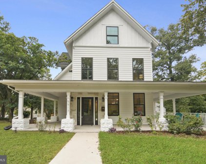 5917 Pontiac St, Berwyn Heights