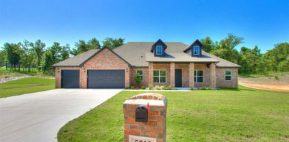 5512 Asheville Way, Choctaw