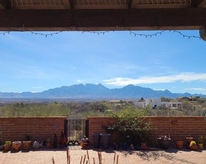 21 W Calle Lecho, Green Valley