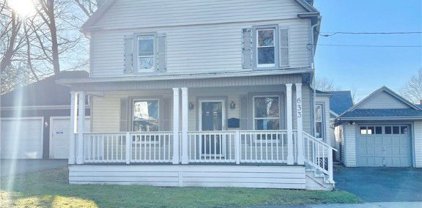 633 Winsor  Street, Jamestown-City-060800