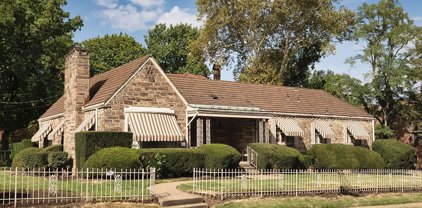 1358 Shady Avenue, Squirrel Hill